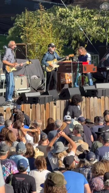 What the world needs now is love and The Mother Hips #motherhips #hardlystrictlybluegrass